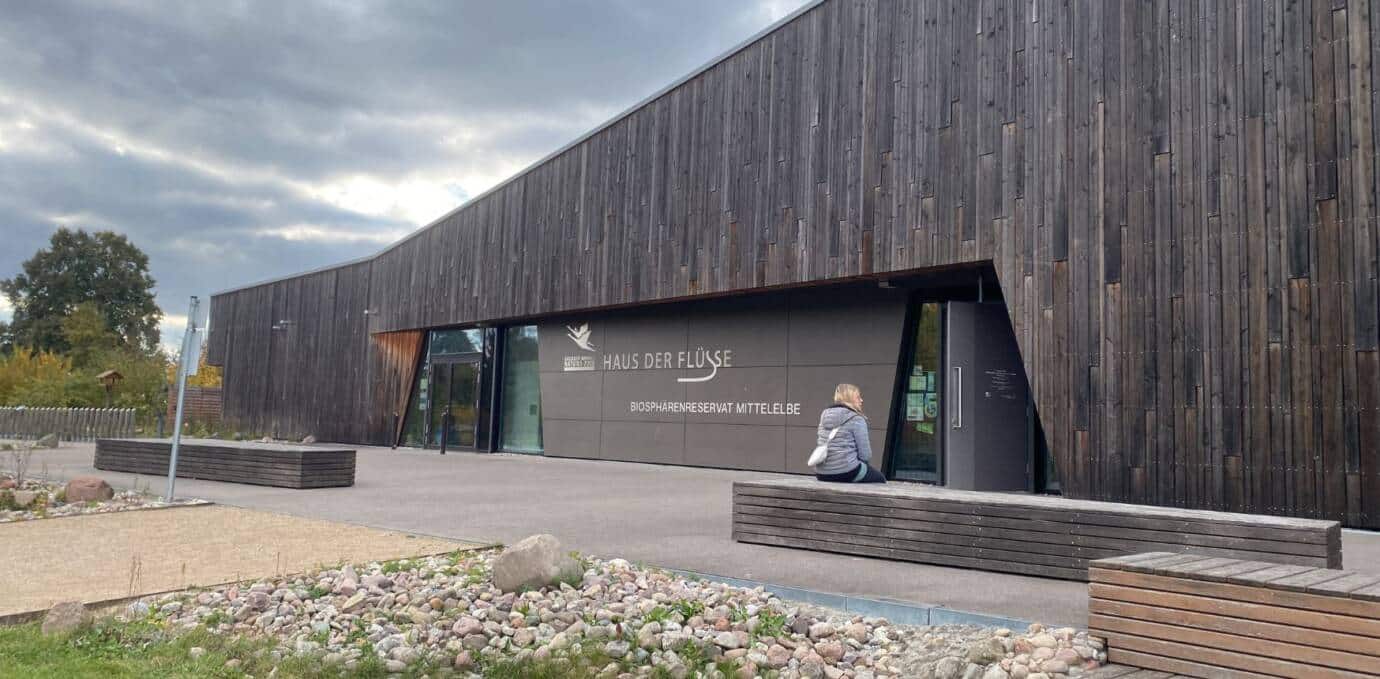Modernes Gebäude im Biosphärenreservat Mittelelbe